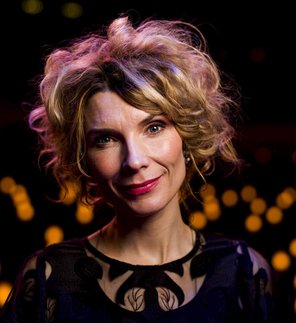 Boken Juleroser 2024 fra forfatter Herborg Kråkevik var på salgstoppen i uke 49