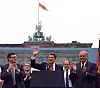 USAs president Ronald Reagans tale ved Brandenburger Tor i Vest-Berlin i 1987, er en av etterkrigstidens mest berømte, og viktige taler: «Herr Gorbatsjov, herr Gorbatsjov, riv ned denne muren!»