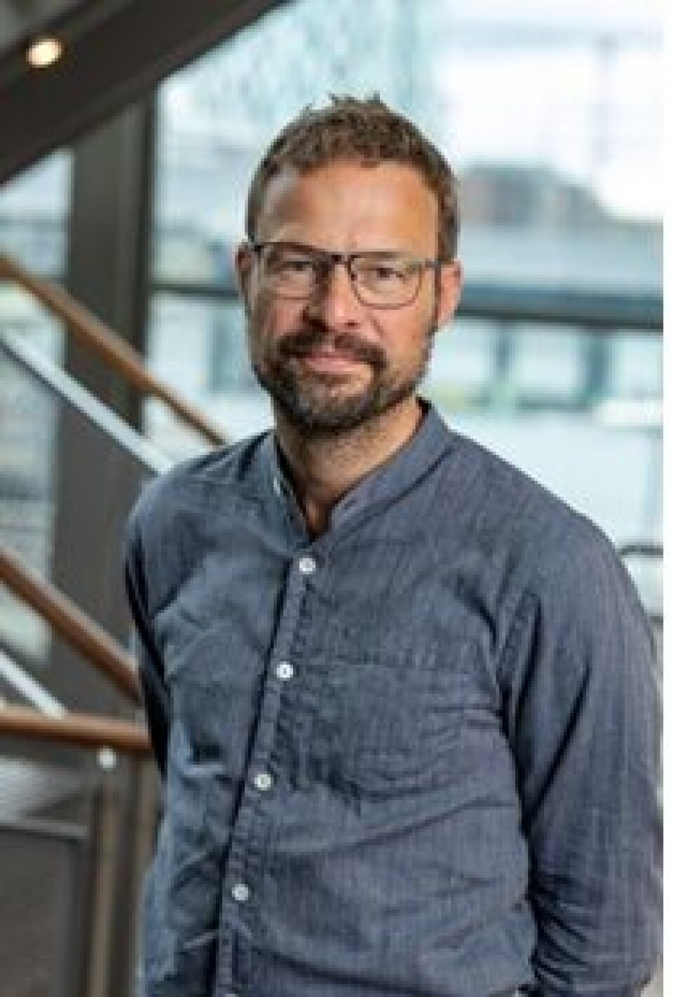 Ulrik Pram Gad er seniorforsker ved Dansk Institutt for Internasjonale Studier. Forskningen hans omhandler identitets- og sikkerhetspolitikk i Arktis, særlig med utgangspunkt i Grønlands langsomme avkolonisering. Fra 1998 til 2002 arbeidet han for Naalakkersuisut / Grønlands hjemmestyre i Nuuk.
