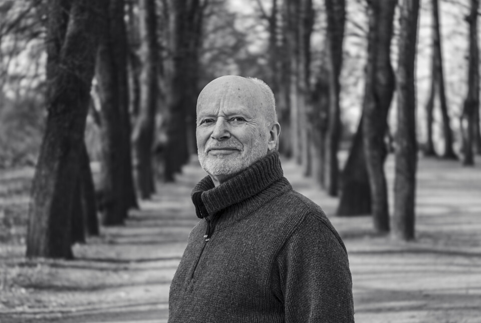 Jørgen Norheim har siden debuten i 1994 gitt ut flere kritikerroste romaner og har blitt nominert til både Brageprisen og Nordisk Råds litteraturpris. Olga Bjoners plass er den sjette romanen hans.
