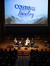 Costume Lesesalong, UiO-Aulaen. Samtale på scenen med Marte Hein Engdal, Ayesha Wolasmal og Åsne Seierstad. Moderator Torbjørn Røe Isaksen