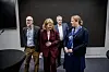 Fire representanter står foran en mørk vegg og møter pressen i Oslo før lønnsoppgjøret i staten.