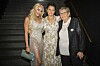 Linni Meister, Aina Tufte og Lise Gro Tufte poserer sammen i en trapp før Reality Awards i Oslo.